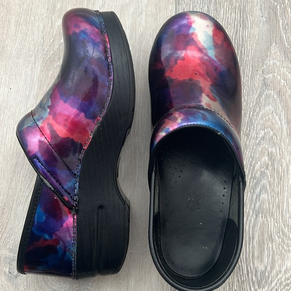 Mint condition - Picture 2 of 2